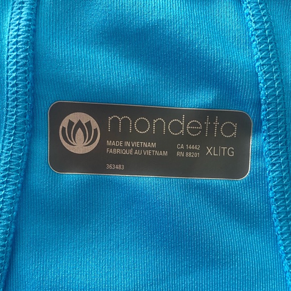 đź’™MONDETTAđź’™Zip up active sweater in blue with pattern. Size XL. Never Worn! - Picture 9 of 12